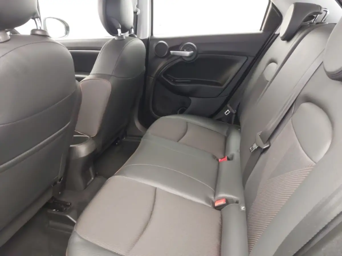 2021-renault-trafic-20dci-sl28-energy-145-black-edition-non-nav-big-5