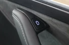 2022-tesla-model-y-e-long-range-small-4
