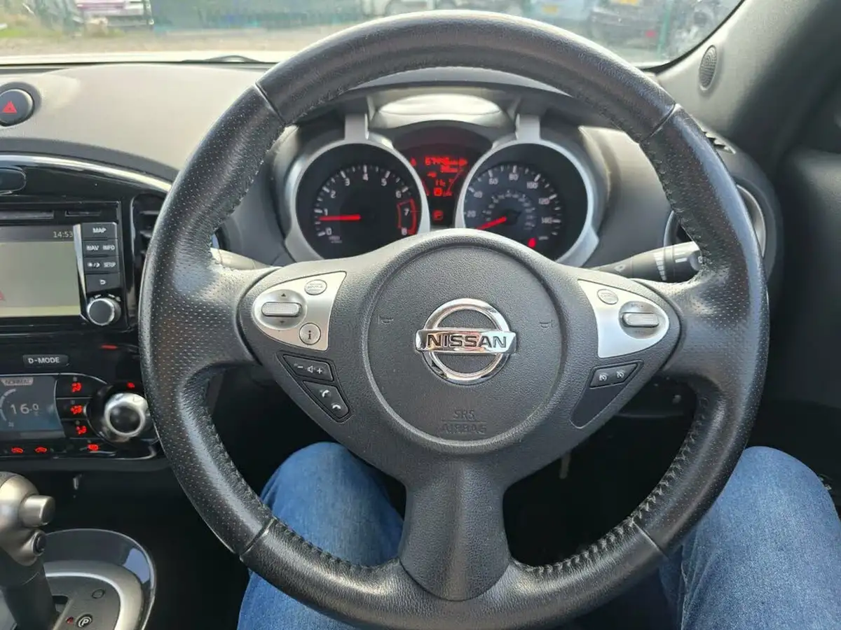 2014-nissan-juke-16-n-tec-16v-1598cc-cvt-big-40