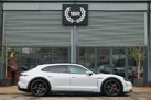 2023-porsche-taycan-e-4s-cross-turismo-small-3