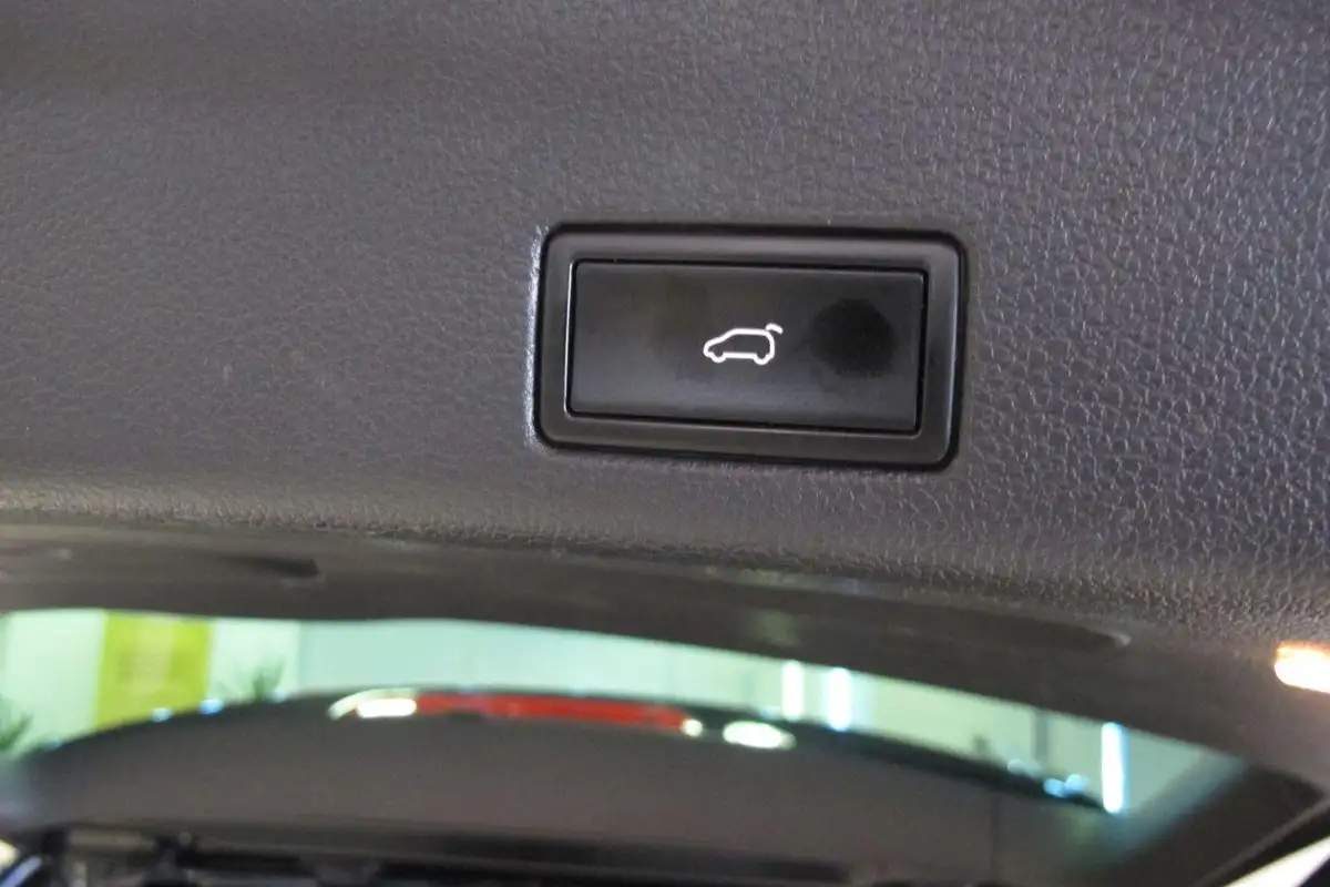 2012-seat-alhambra-20td-se-lux-170ps-dsg-big-11