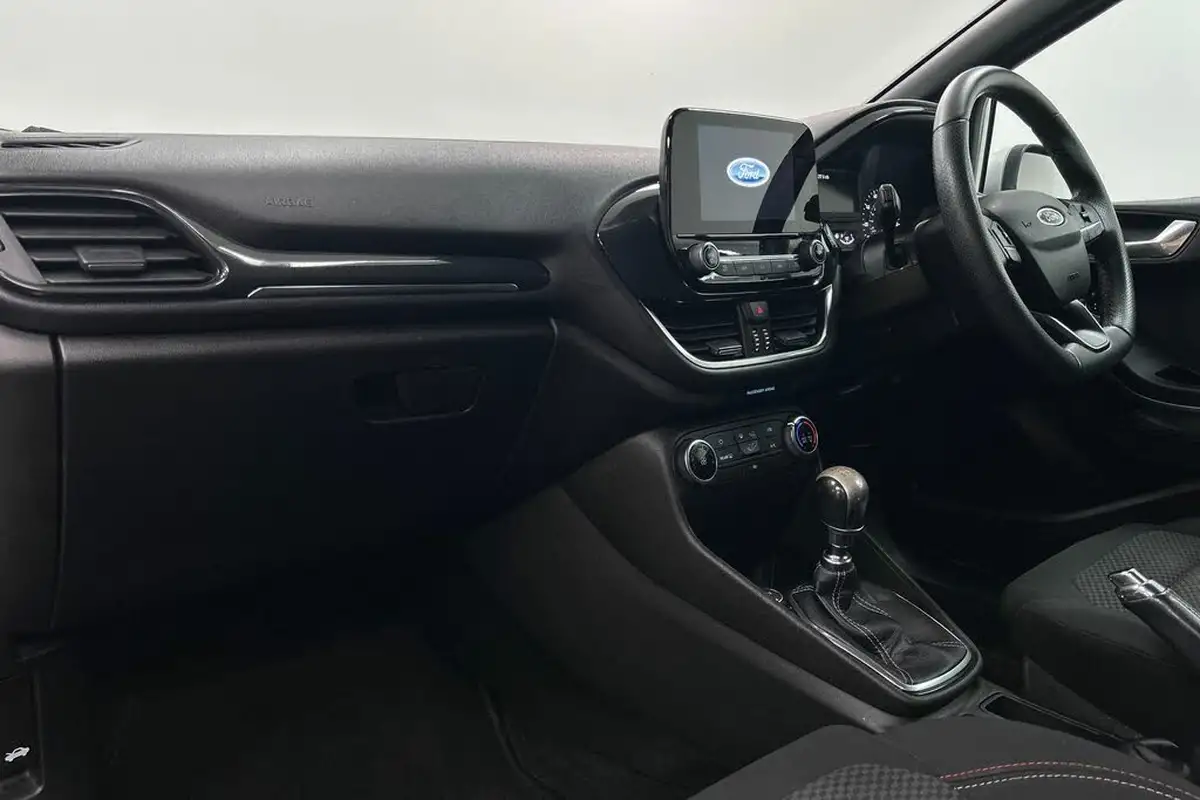 2018-ford-fiesta-10t-st-line-100ps-3d-big-5