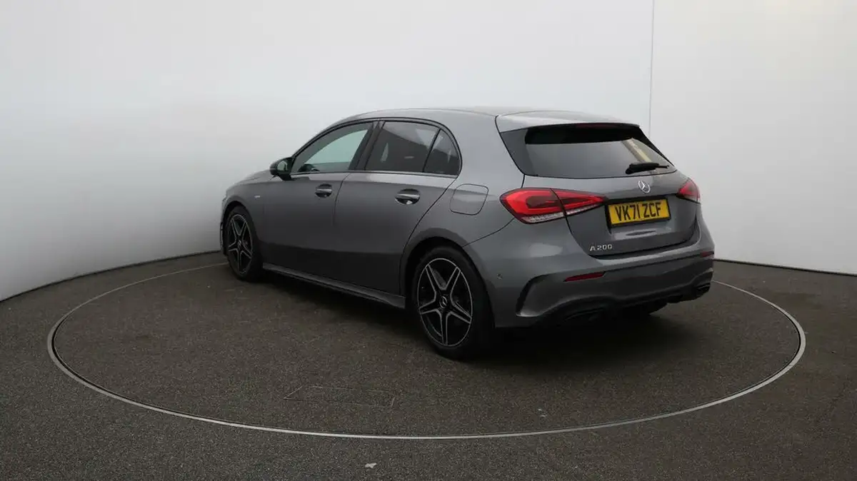 2022-mercedes-benz-a-class-13-a200-amg-line-executive-edition-hatchback-5d-7g-dct-big-61
