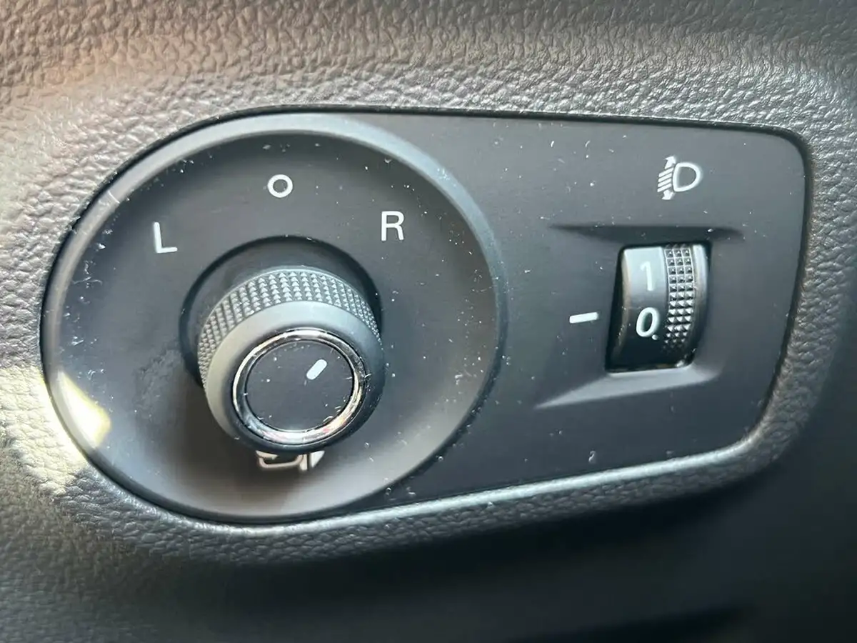 2022-mg-zs-suv-15-vti-tech-excite-big-54