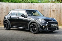 2017 MINI Cooper 1.5 Cooper (s/s) Hatchback 5d