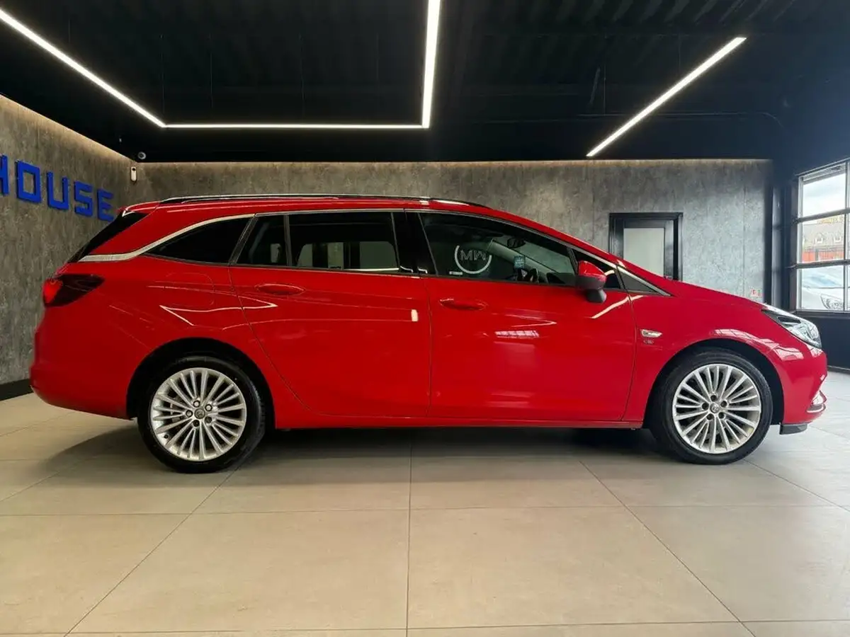 2018-vauxhall-astra-16cdti-elite-nav-110ps-sport-tourer-big-8
