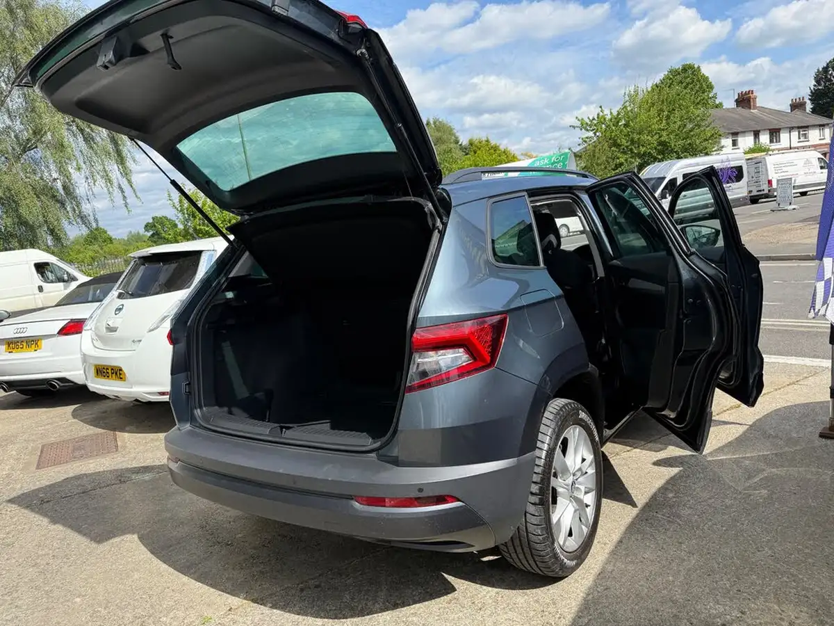 2021-skoda-karoq-15-tsi-se-technology-dsg-big-5