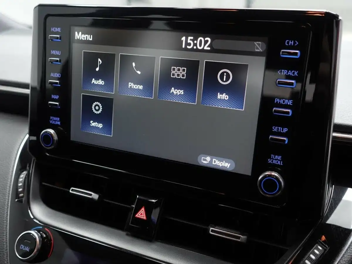 2020-toyota-corolla-18-vvt-i-icon-spare-wheel-hatchback-5d-big-21