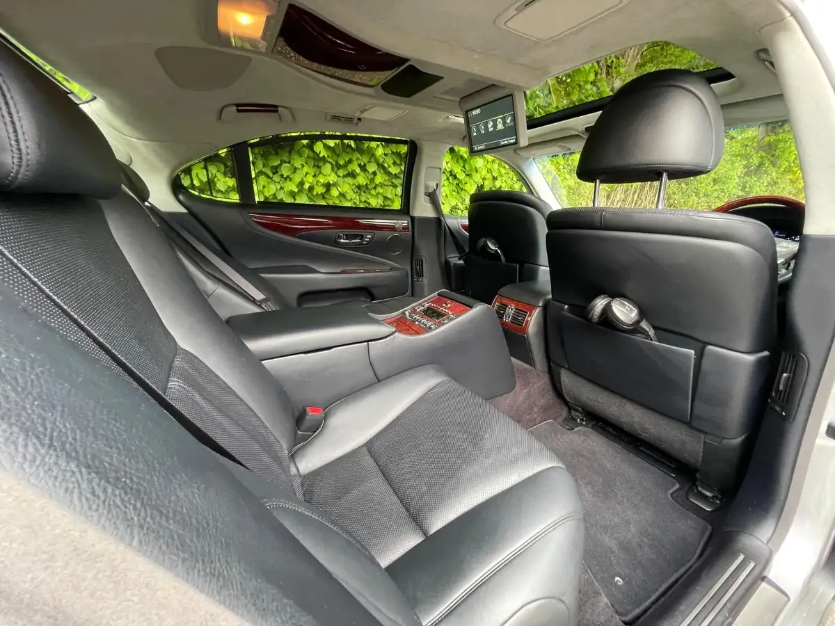 2008-lexus-ls-600h-50-l-rsr-pk-5000cc-big-21