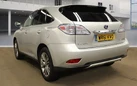 2011-lexus-rx-450h-35-advance-pan-small-1