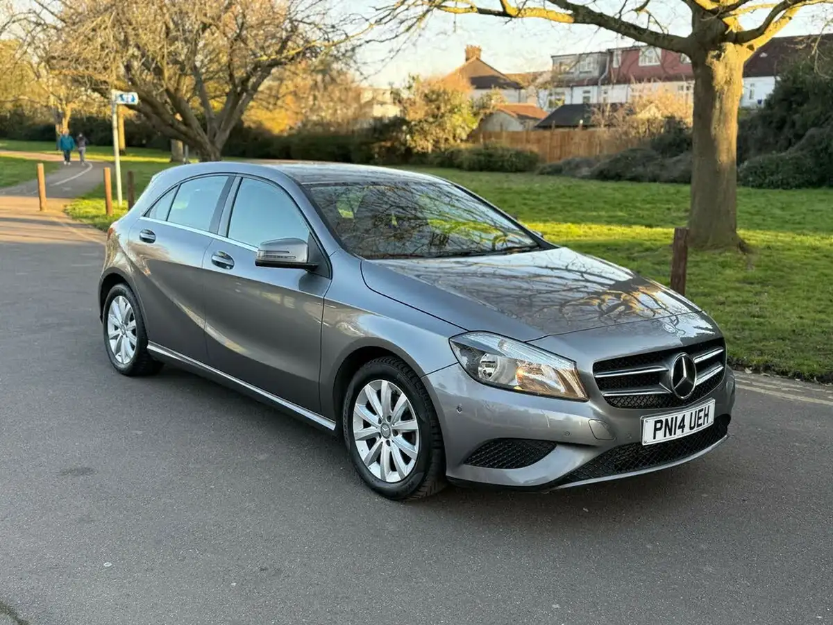 2014-mercedes-benz-a-class-16-a180-se-big-0