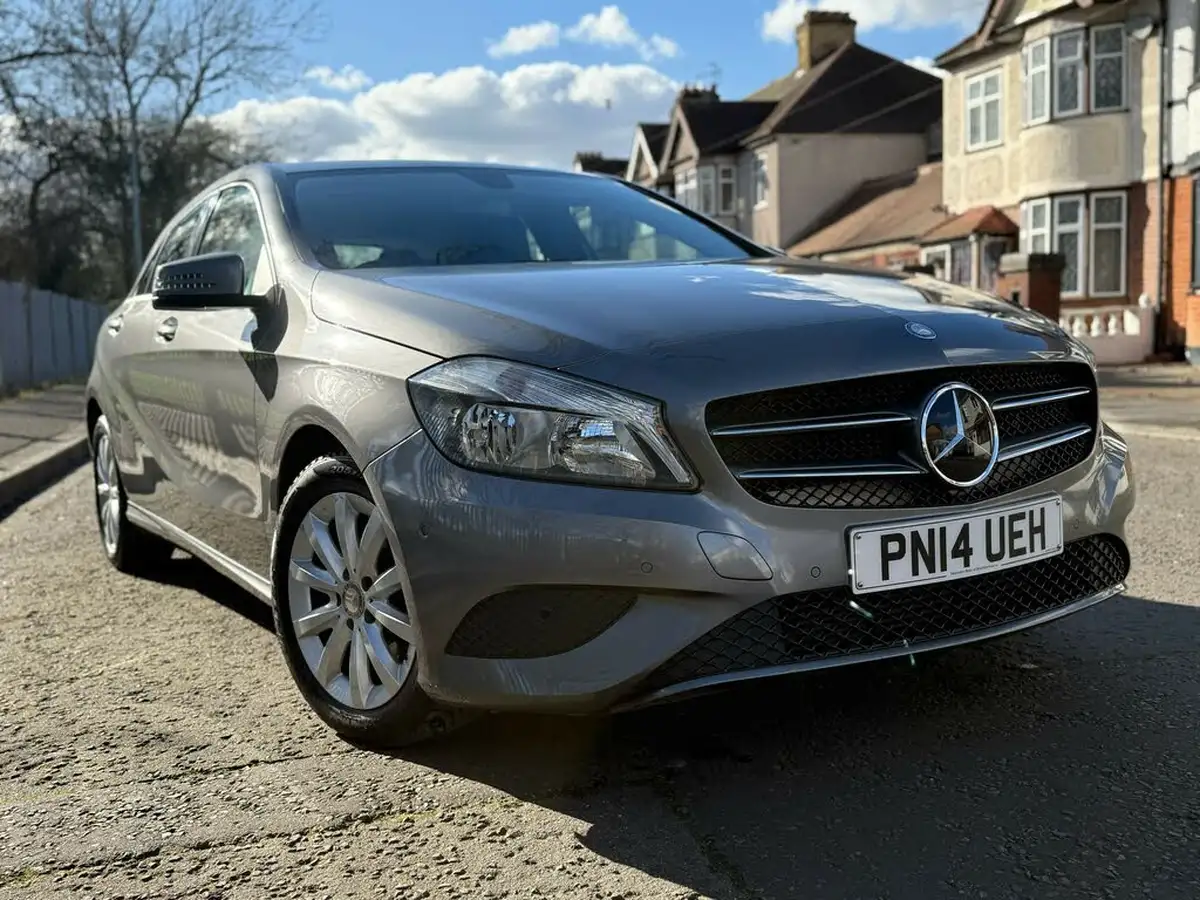 2014-mercedes-benz-a-class-16-a180-se-big-76