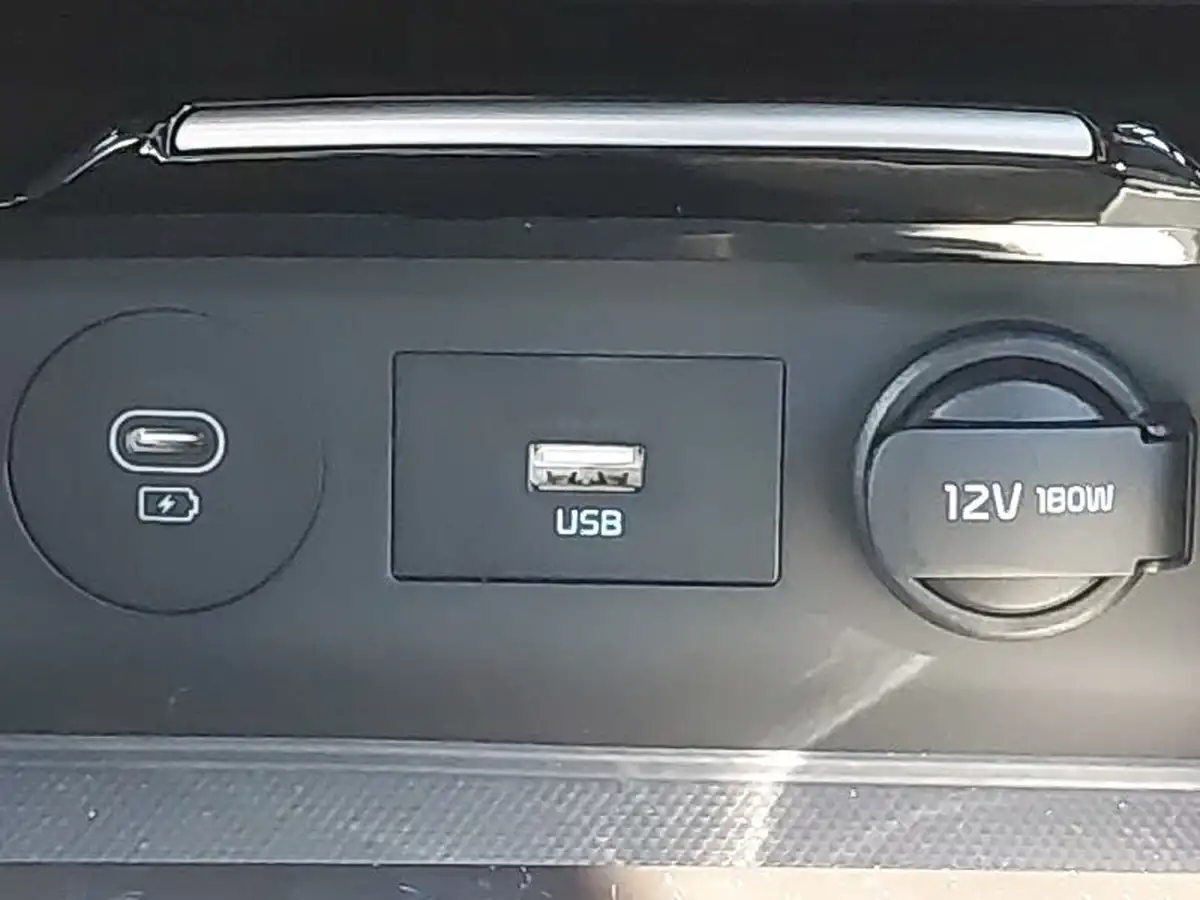 2025-kia-xceed-15-t-gdi-gt-line-s-big-16