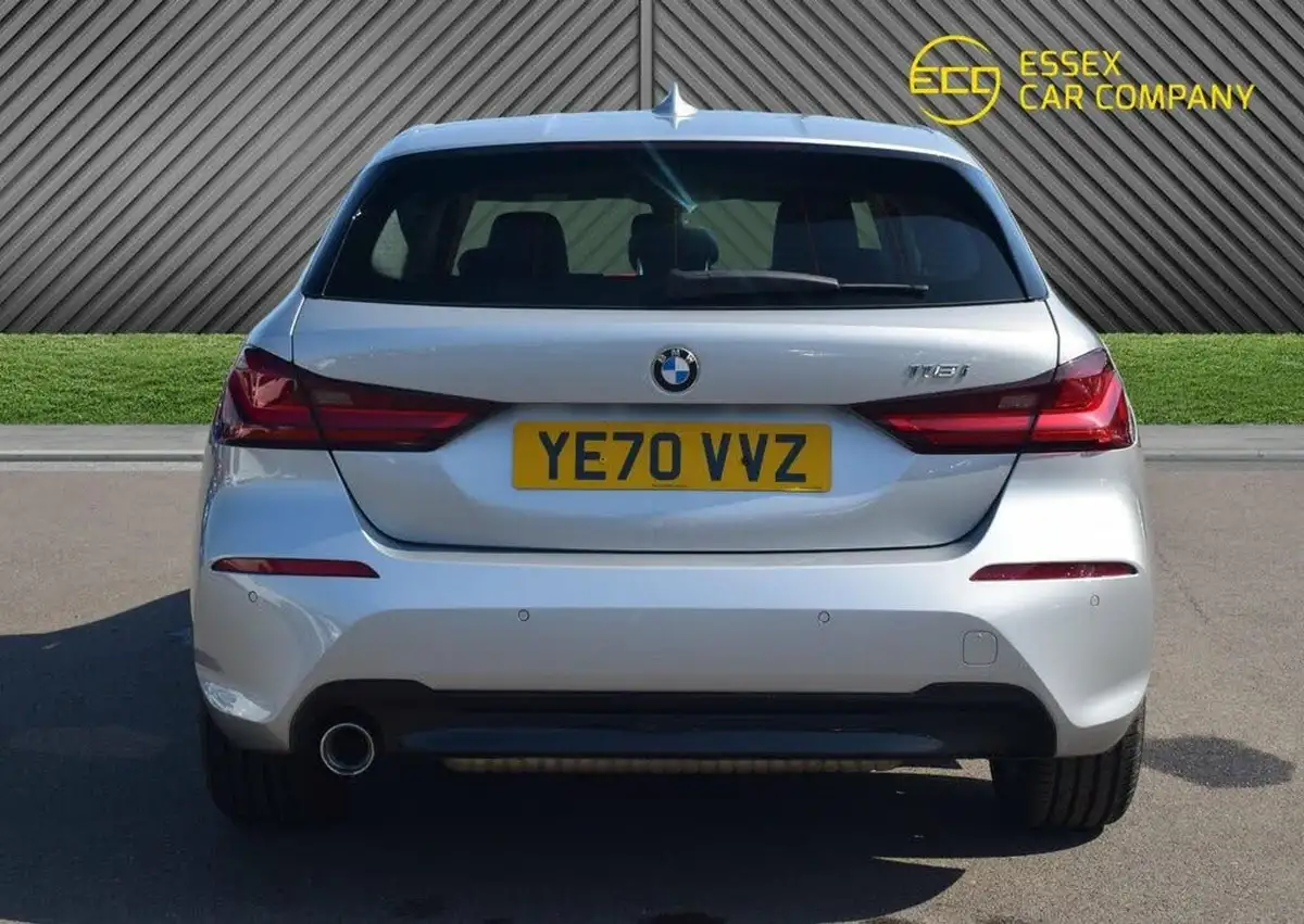 2020-bmw-1-series-big-8