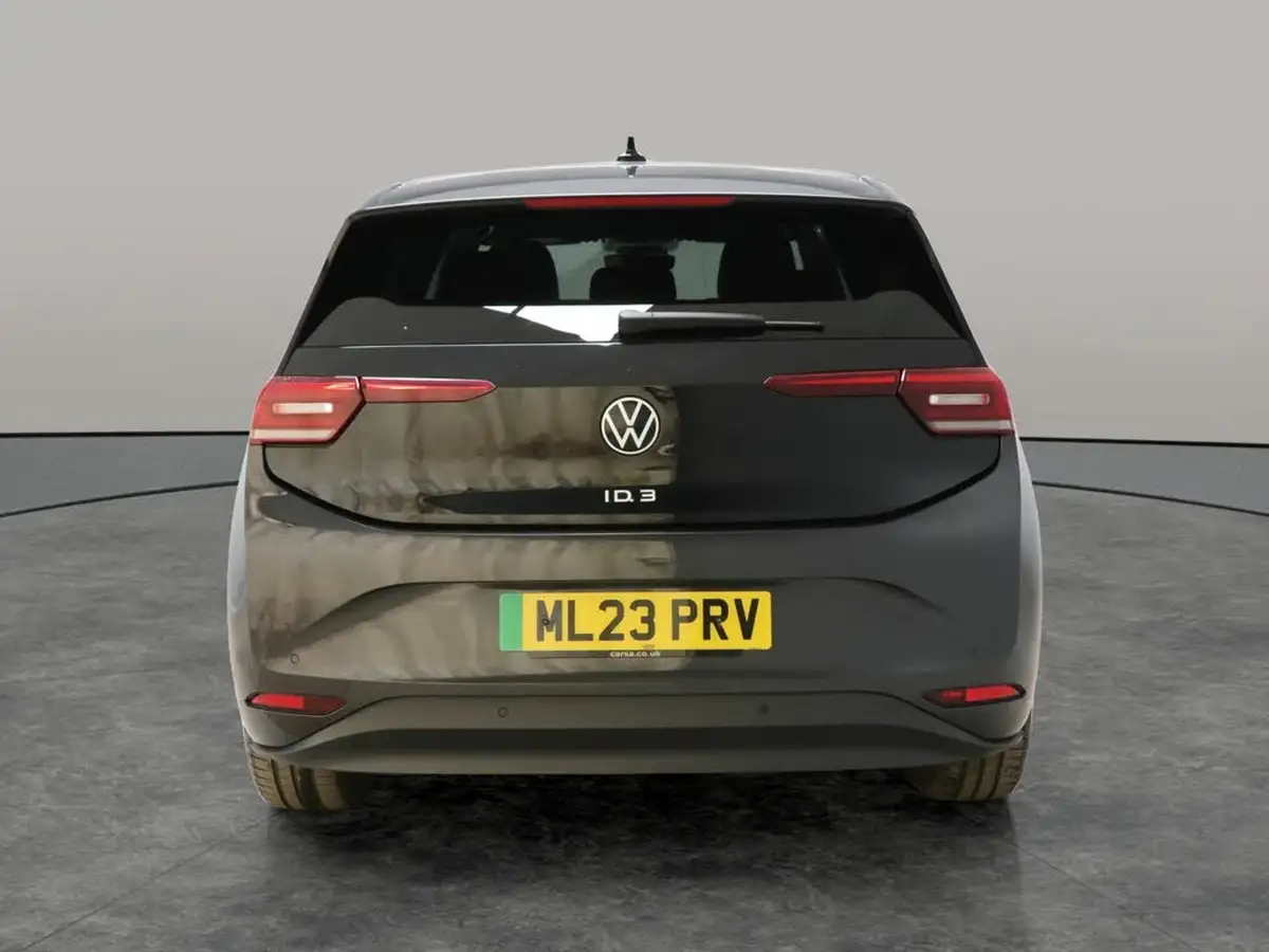 2022-volkswagen-id3-e-family-204ps-performance-big-12