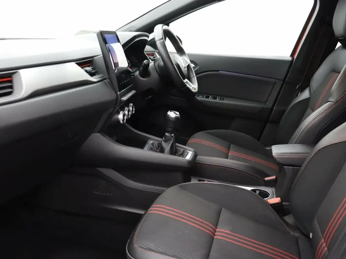 2022-renault-captur-13-tce-rs-line-big-32