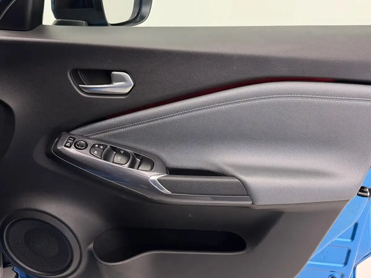 2020-nissan-juke-10-dig-t-n-connecta-117ps-dct-big-17
