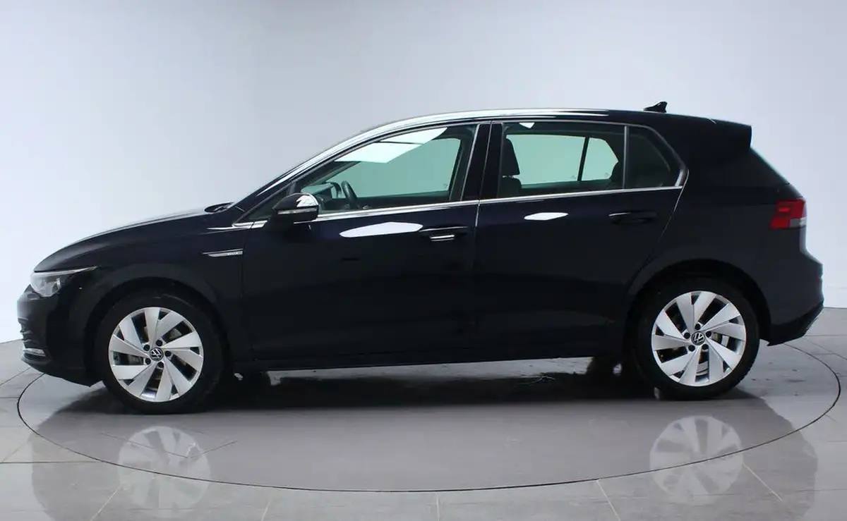 2023-volkswagen-golf-15-etsi-style-130ps-hatchback-big-8