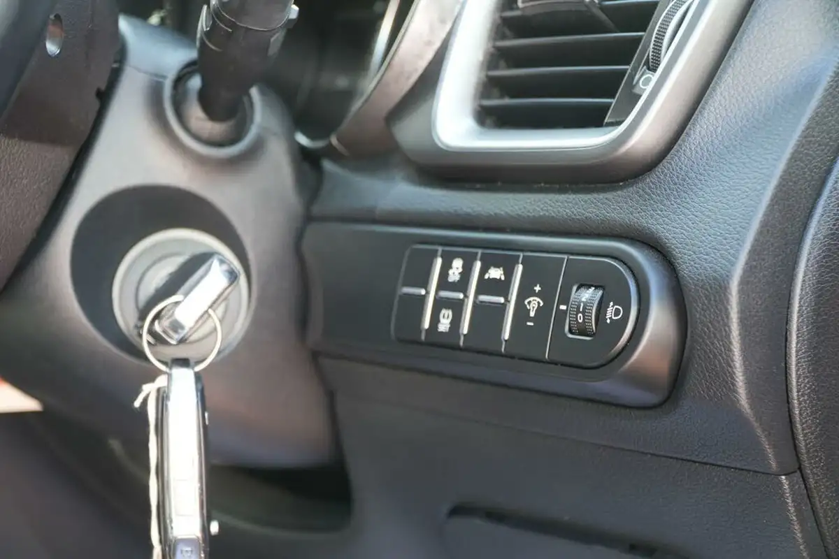 2021-kia-xceed-10-t-gdi-2-big-32
