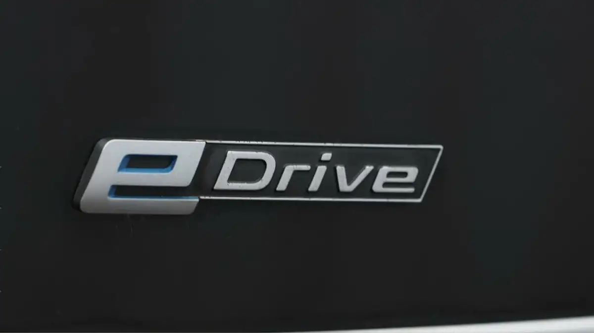 2018-bmw-i3-e-94-ah-big-21