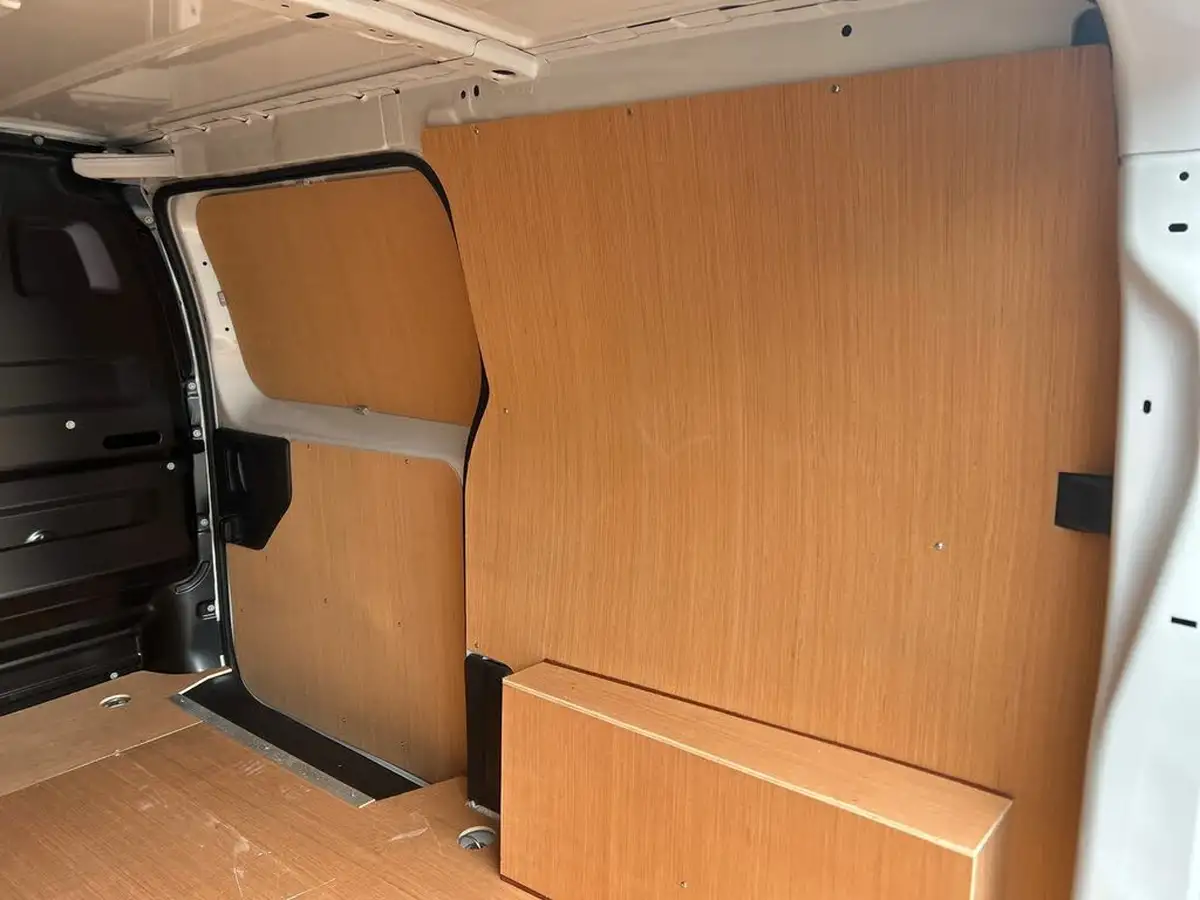 2024-citroen-dispatch-15bluehdi-enterprise-m-big-25