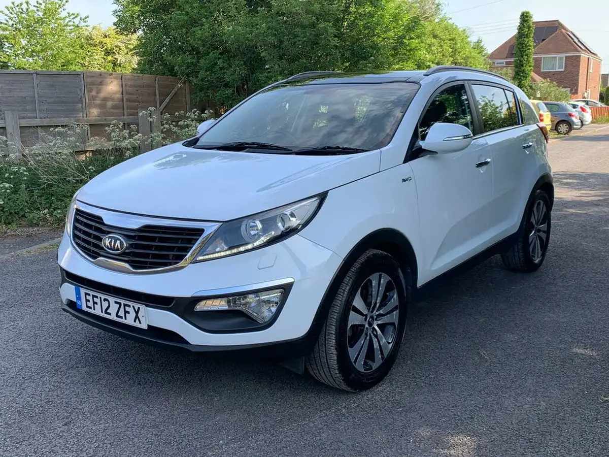 2012-kia-sportage-20td-kx-3-big-2