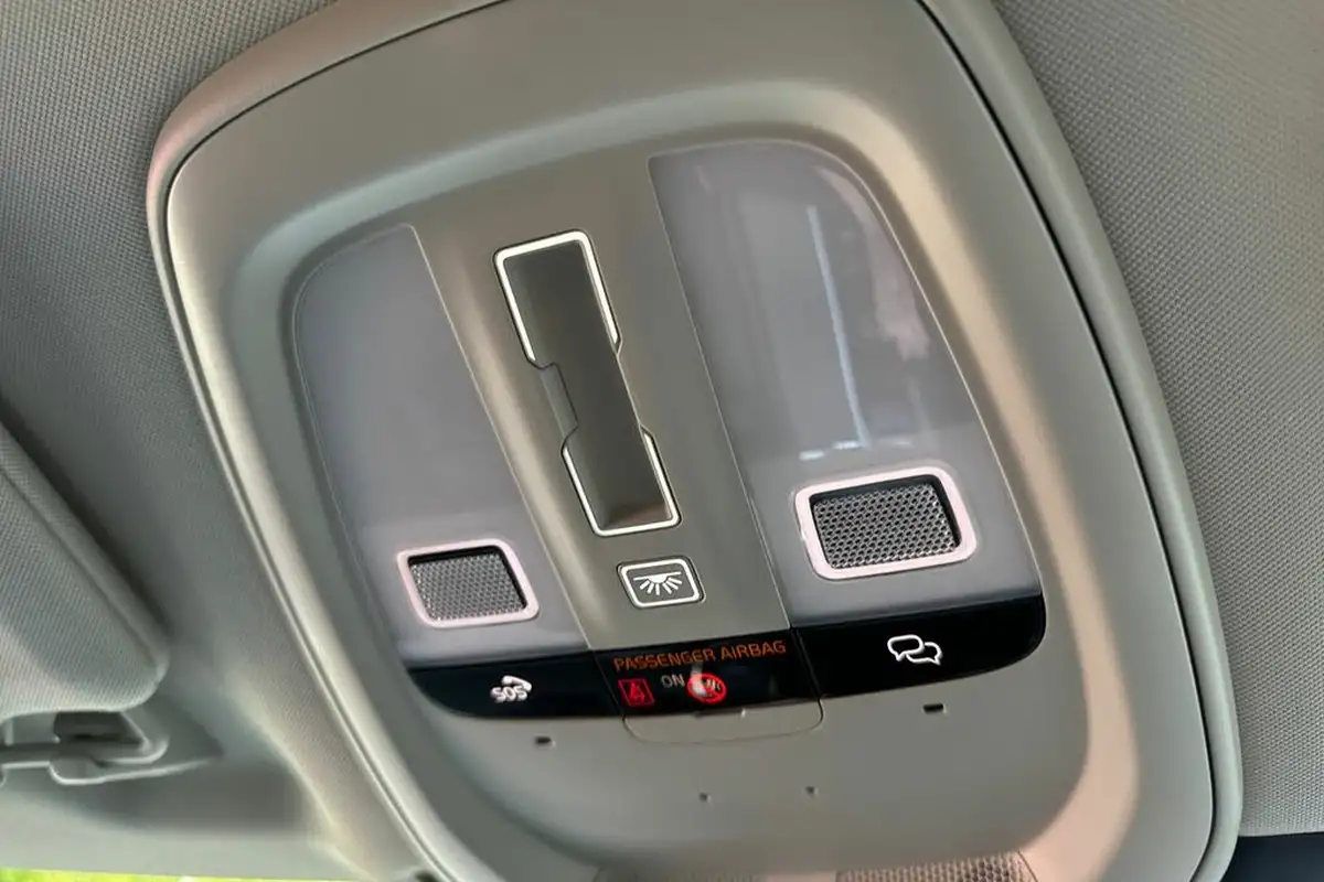 2024-volvo-xc90-20-b6-ultimate-big-24