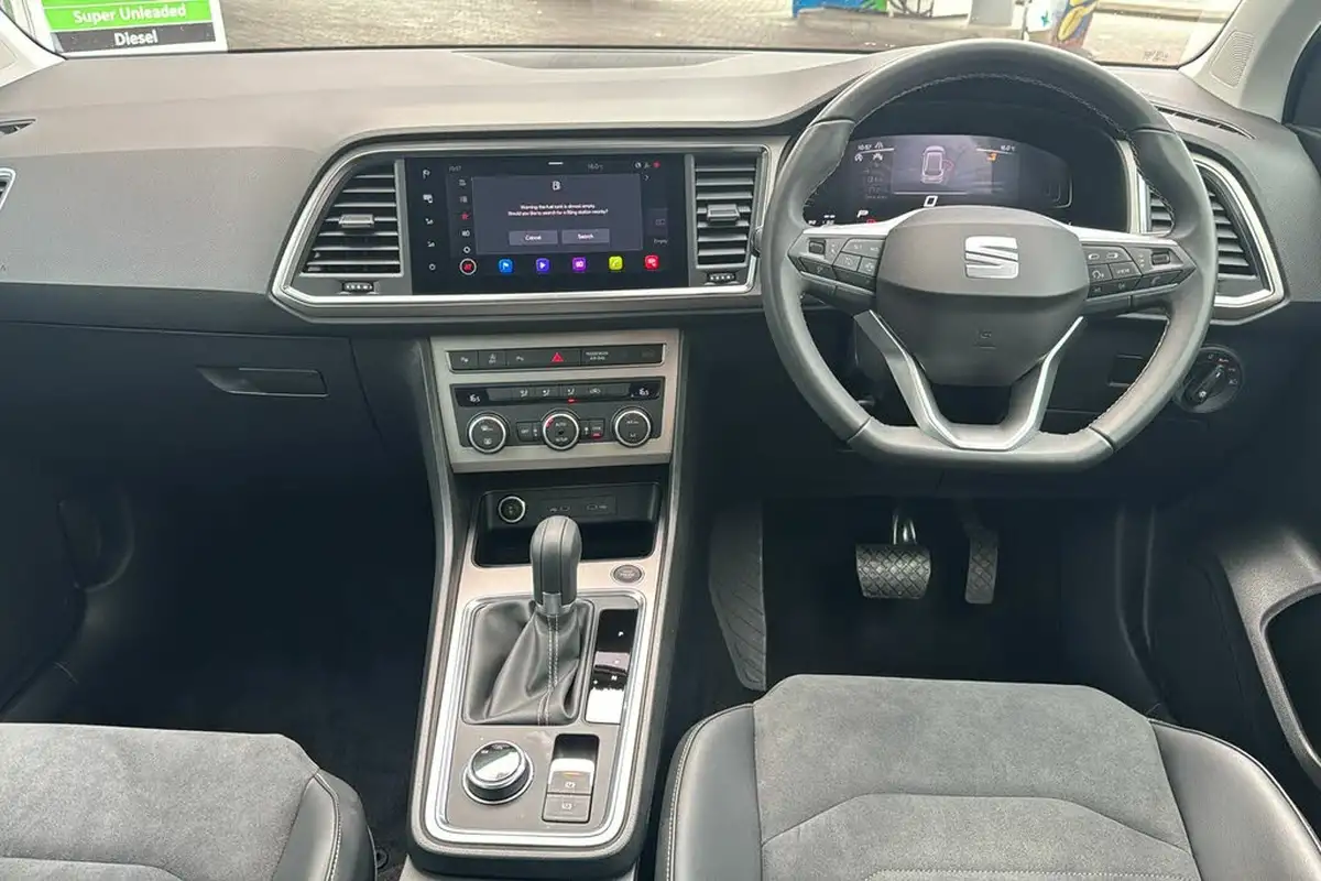 2024-seat-ateca-15-ecotsi-xperience-dsg-big-10