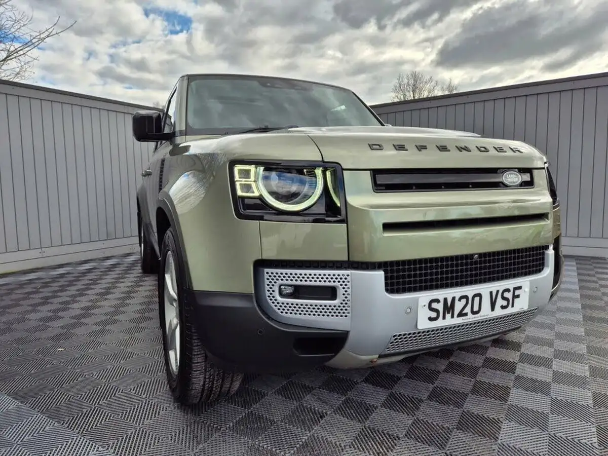 2020-land-rover-110-defender-20-d240-first-edition-110-big-5