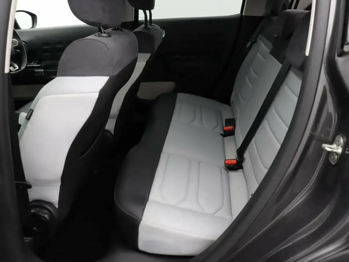 2023-citroen-c3-12-puretech-elle-83ps-ss-big-10