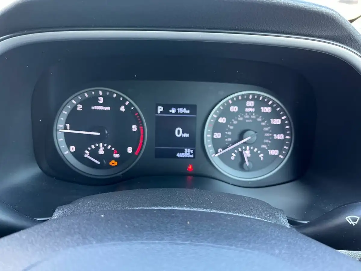 2020-hyundai-tucson-16crdi-se-nav-136ps-48-volt-hybrid-dct-big-25