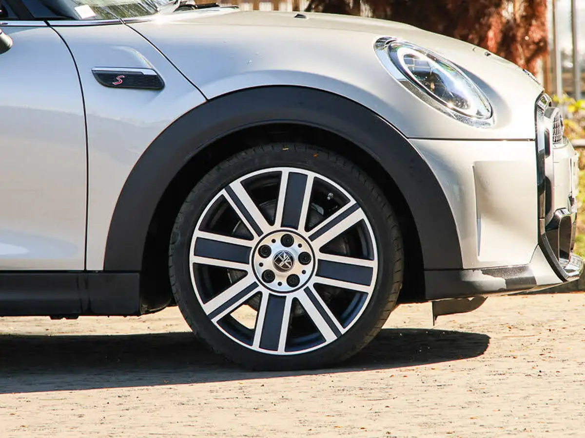 2023-mini-cooper-20-cooper-s-exclusive-premium-auto-hatchback-5d-auto-big-13