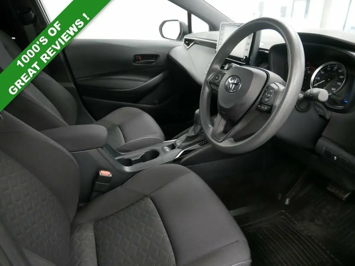2022-toyota-corolla-18-vvt-i-corolla-commercial-140hpeu6d-big-12