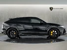 2024-lamborghini-urus-40-no-trim-small-1