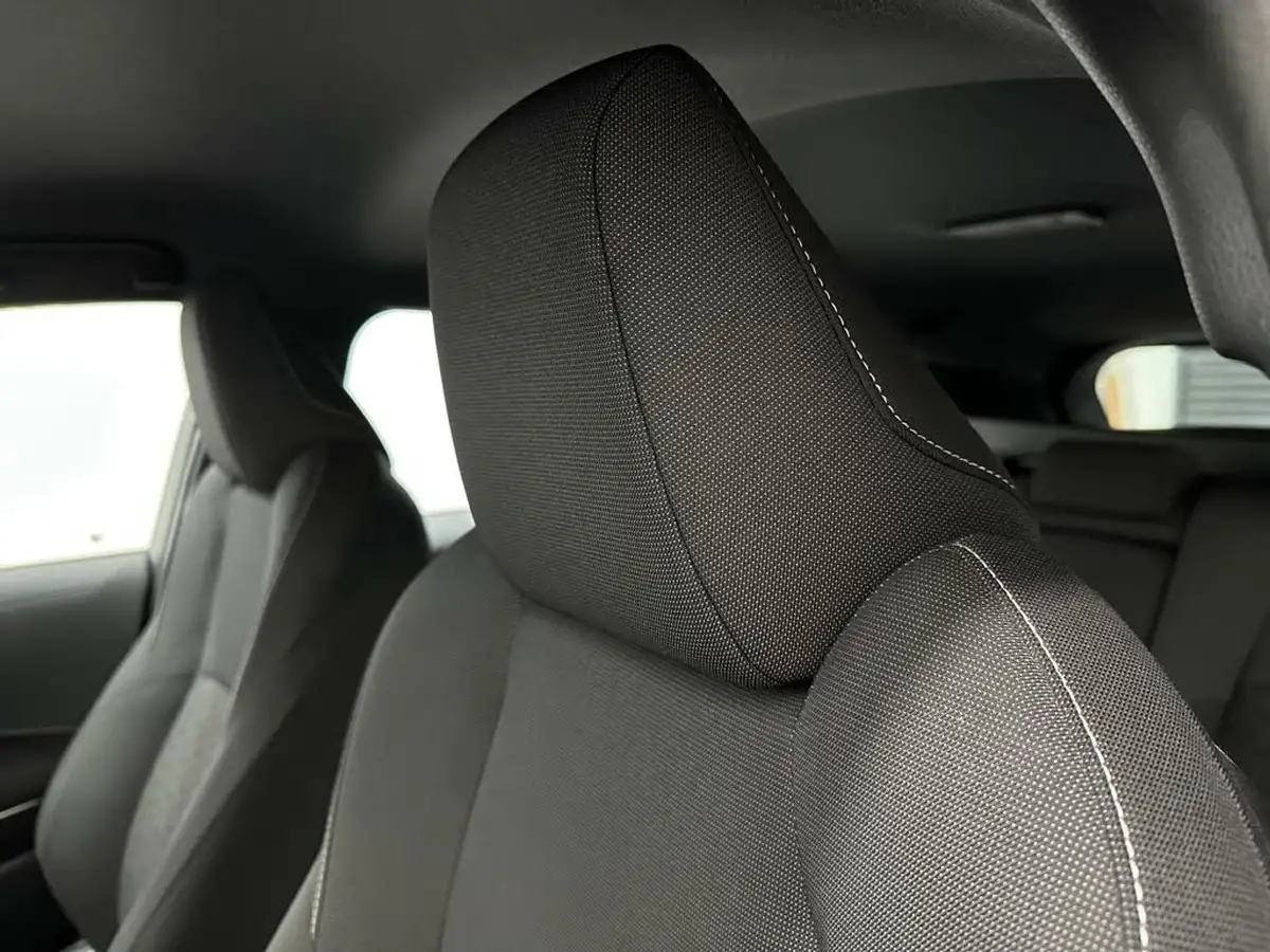 2022-toyota-corolla-18-vvt-i-icon-tech-spare-wheel-touring-sports-5d-big-34