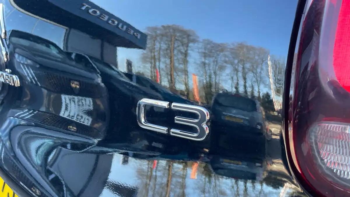 2024-citroen-c3-12-puretech-plus-83ps-big-43
