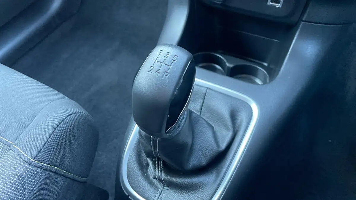 2024-citroen-c3-12-puretech-plus-83ps-big-19