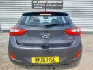 2016-hyundai-i30-16crdi-se-110ps-hatchback-small-5