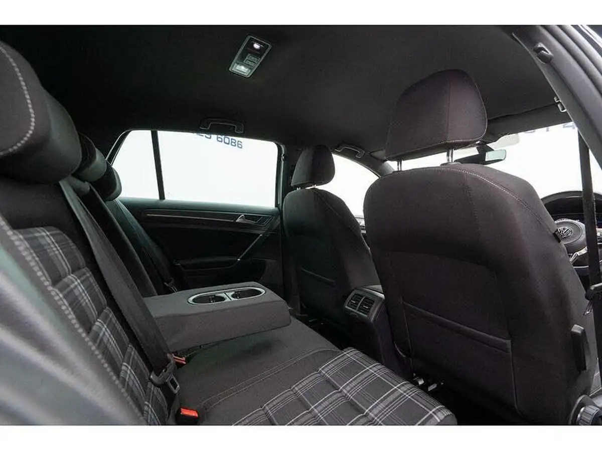 2017-volkswagen-golf-20tdi-gtd-blueline-ss-hatchback-5d-big-42
