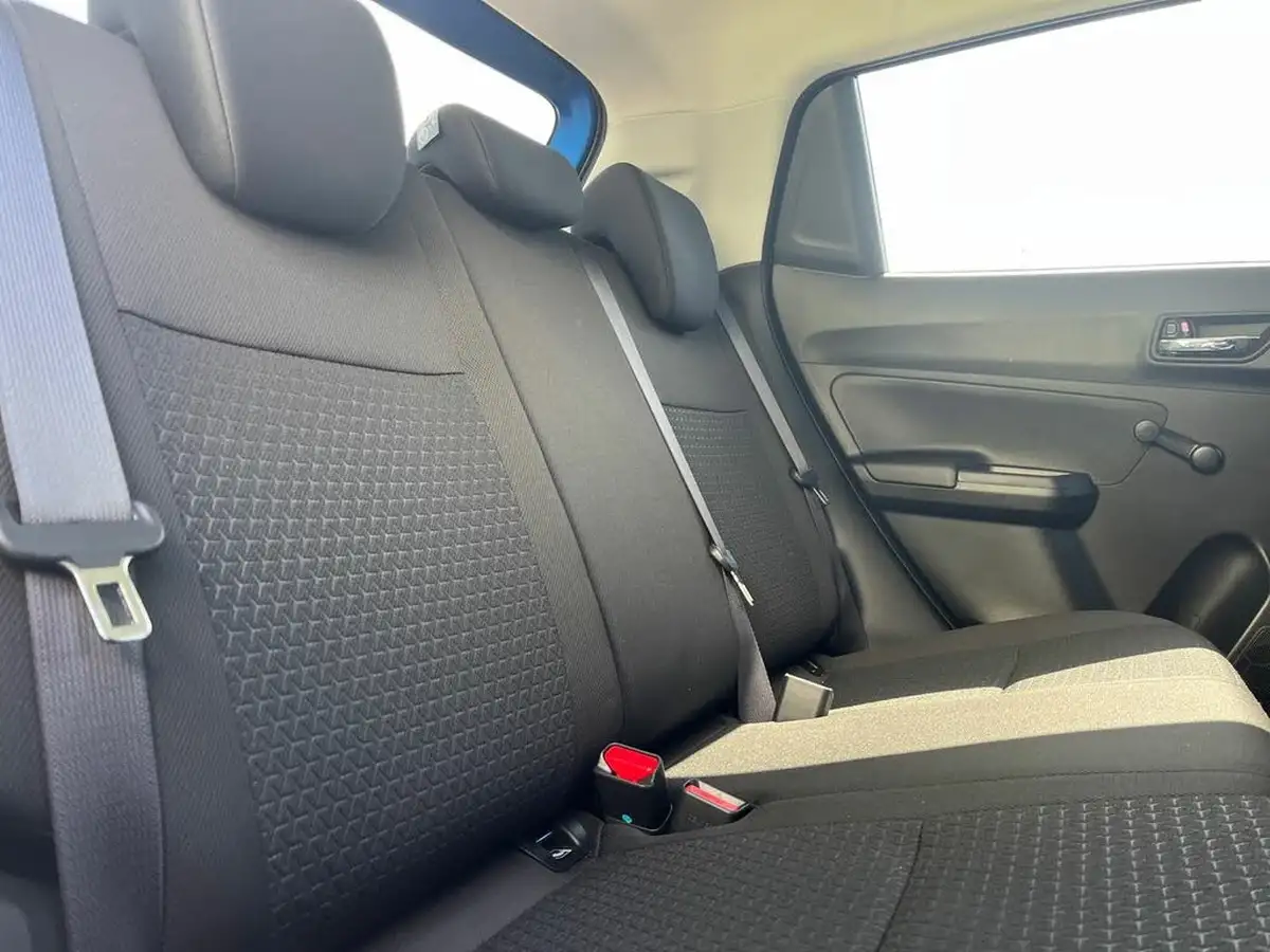 2024-suzuki-swift-12-dualjet-sz-l-big-19
