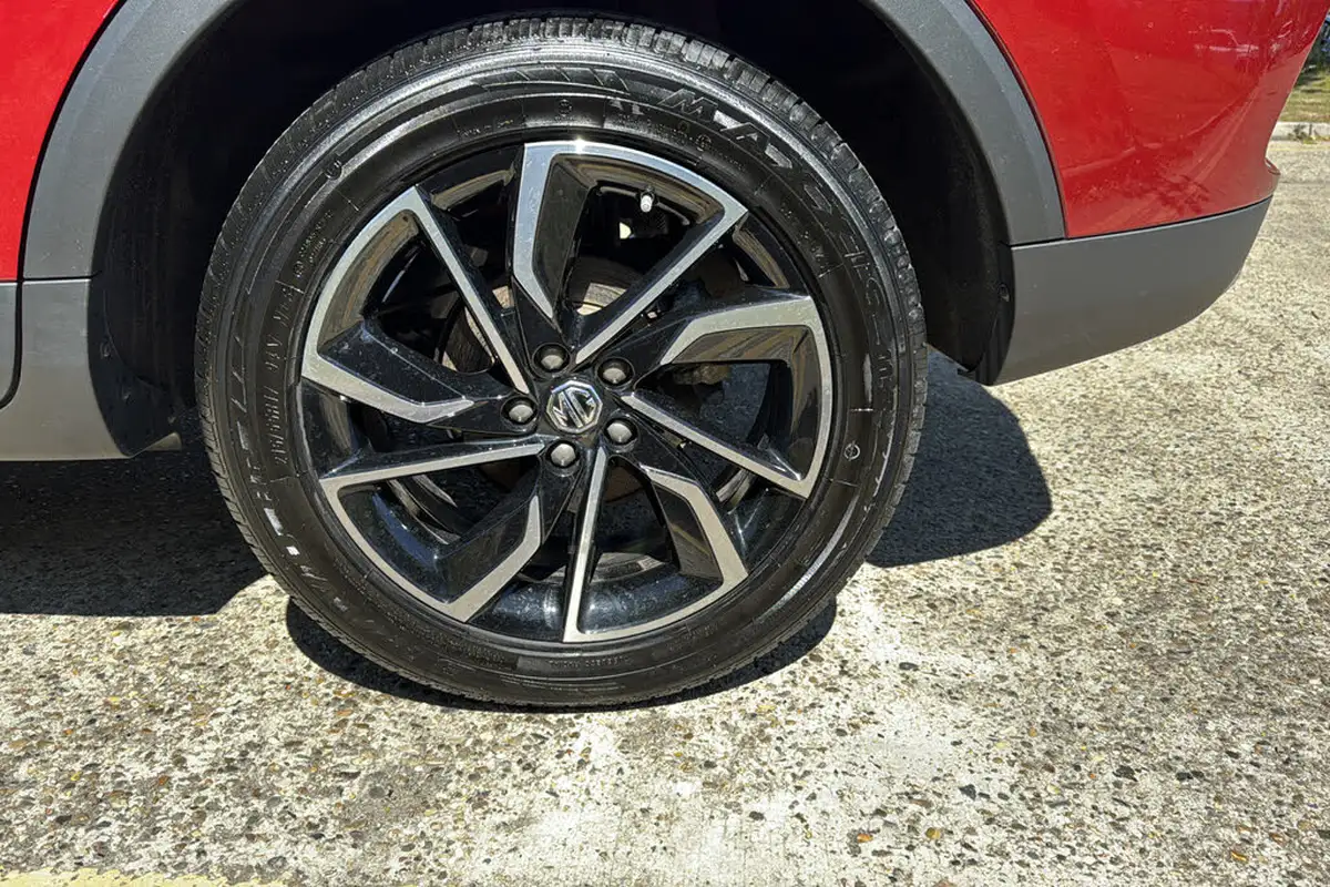 2023-mg-zs-suv-15-vti-tech-exclusive-big-29