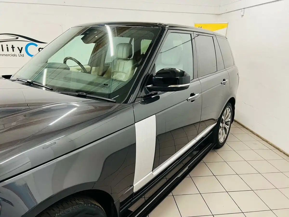2019-land-rover-range-rover-20p400e-phev-vogue-se-big-45