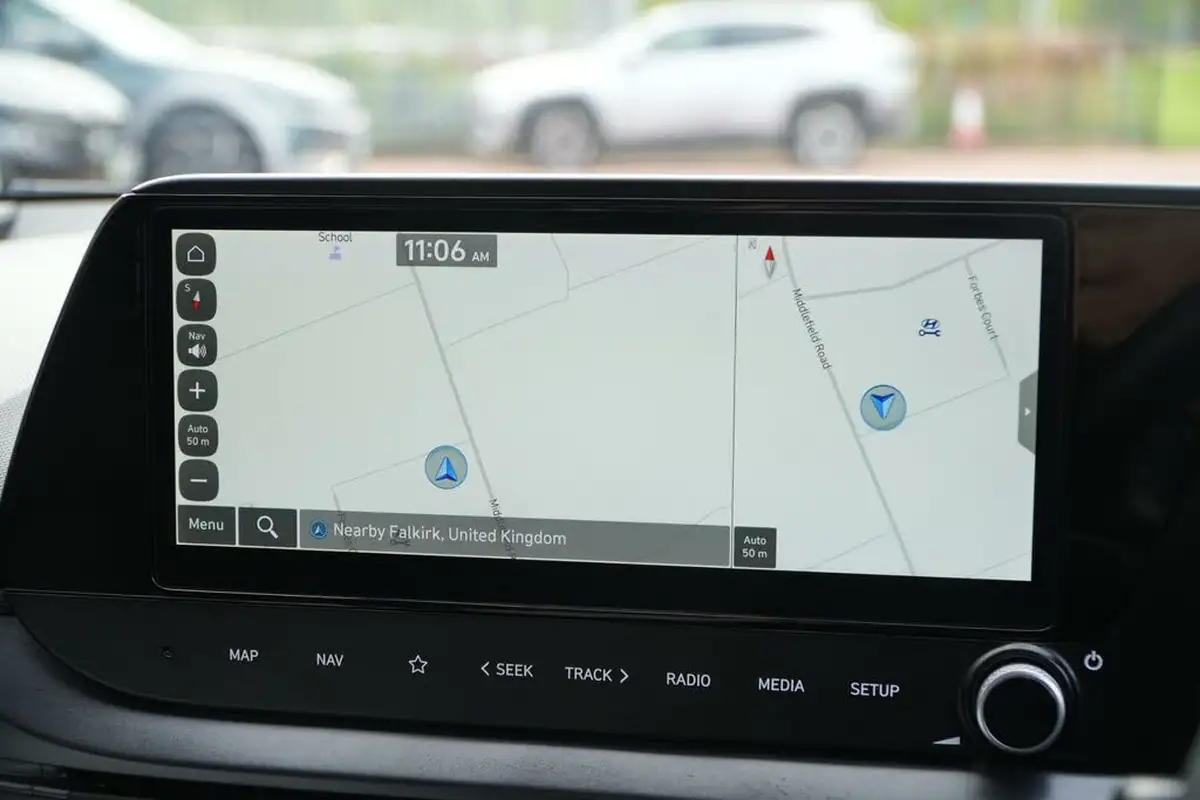 2021-hyundai-i20-10-t-gdi-premium-eclutch-imt-big-50