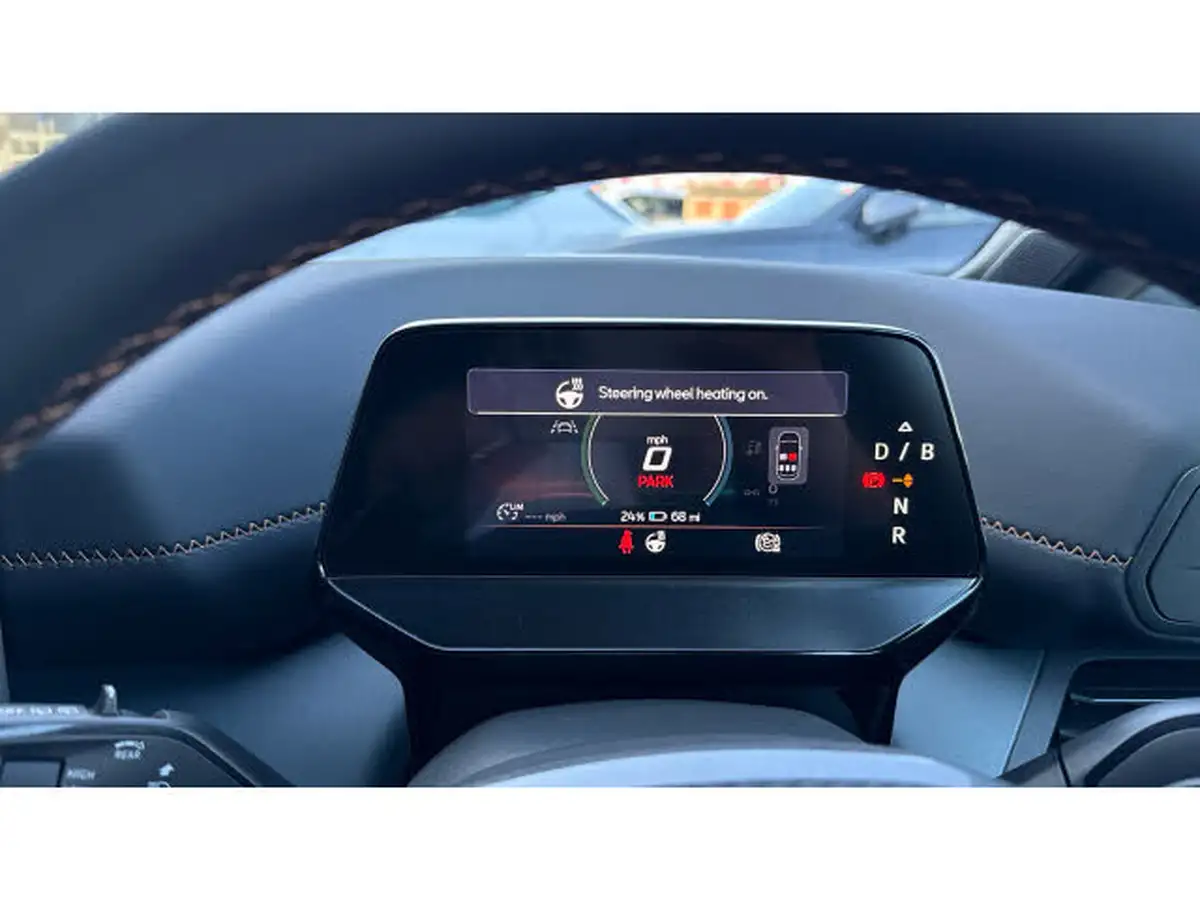 2025-cupra-born-e-vz-big-23
