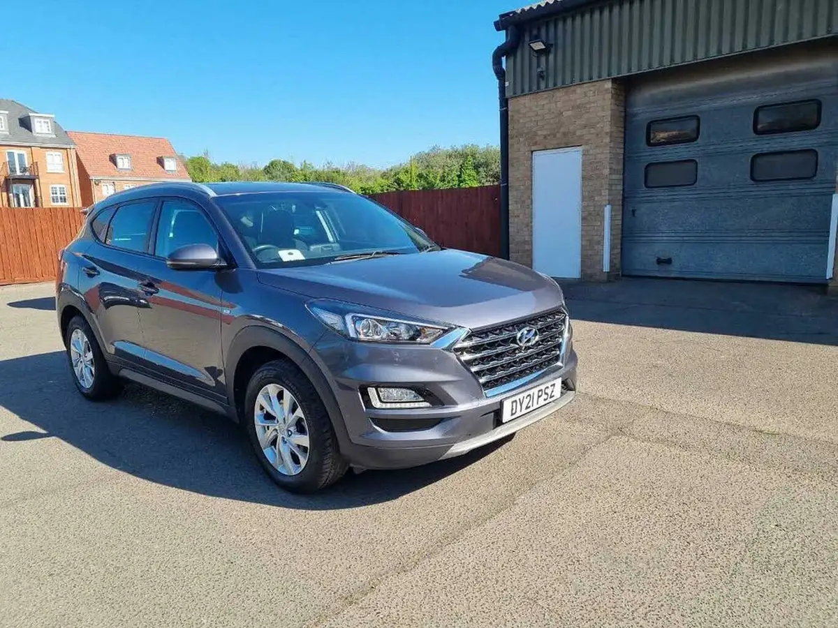 2021-hyundai-tucson-16crdi-se-nav-136ps-dct-big-0