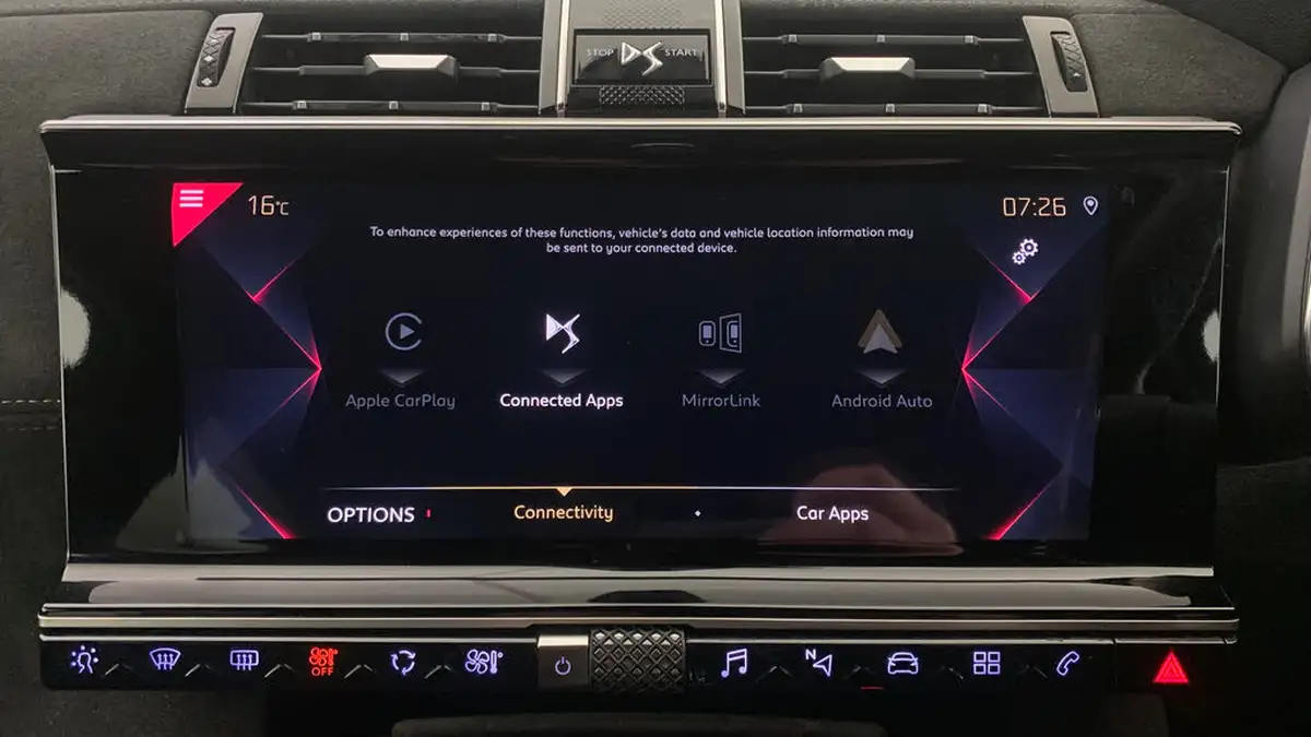 2018-ds-ds-7-crossback-15-bluehdi-performance-line-big-25