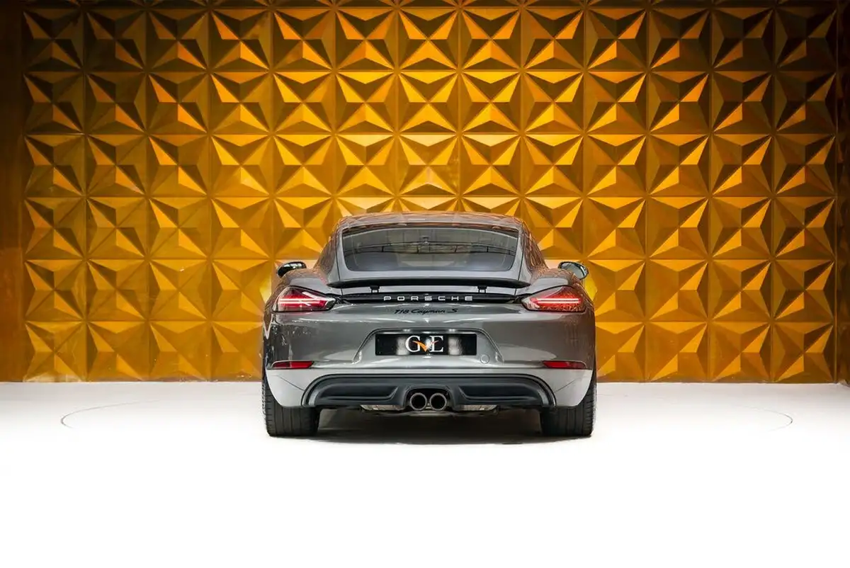 2020-porsche-cayman-718-25-cayman-s-pdk-big-5