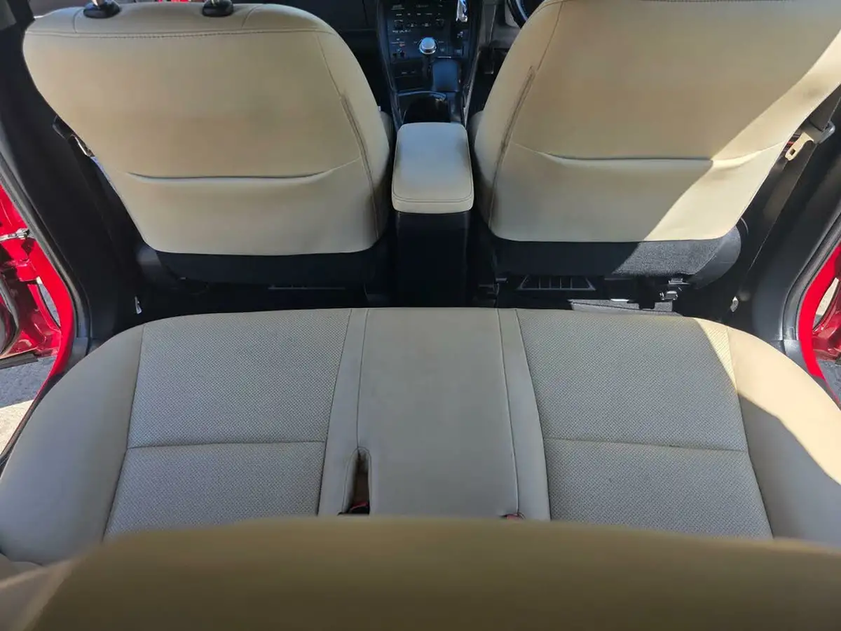 2011-lexus-ct-200h-18-se-l-premier-big-27
