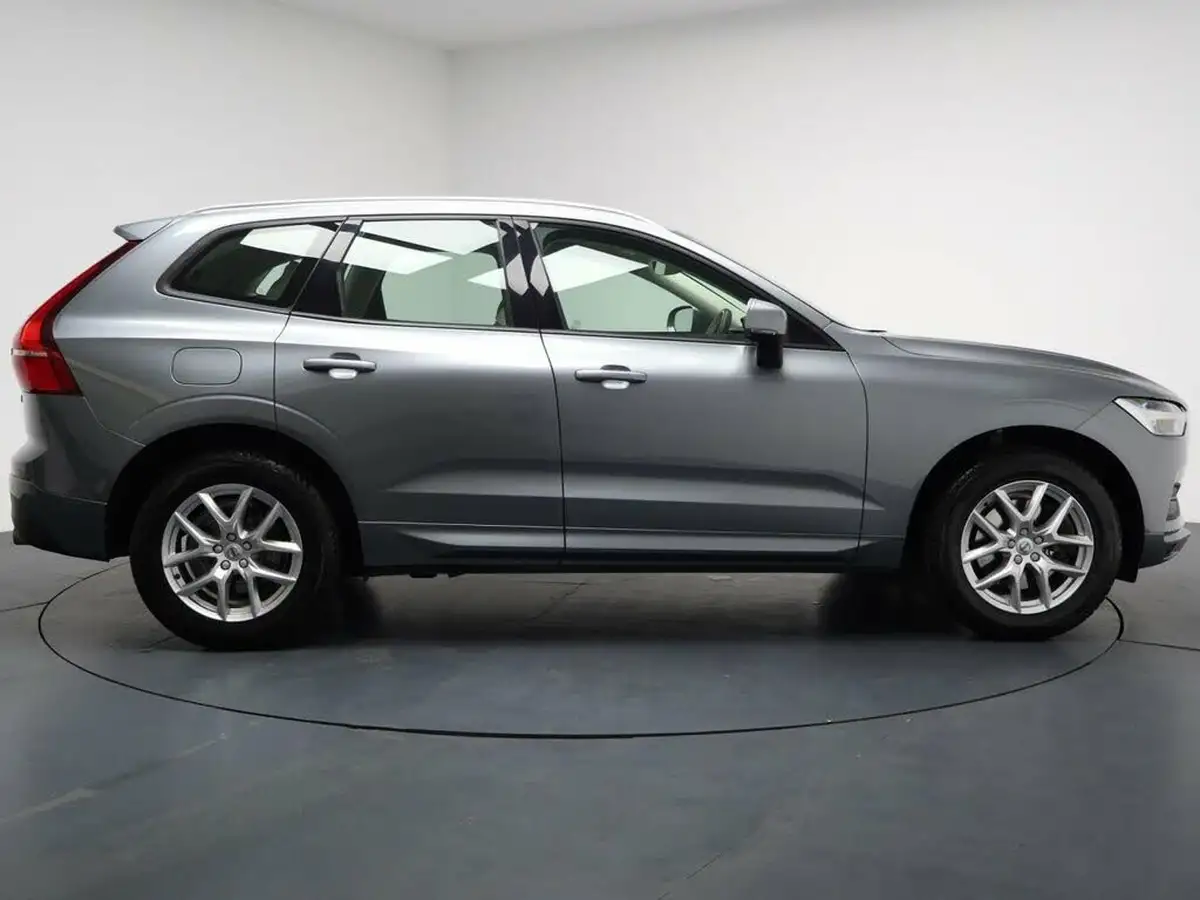 2019-volvo-xc60-20-t5-momentum-awd-big-13