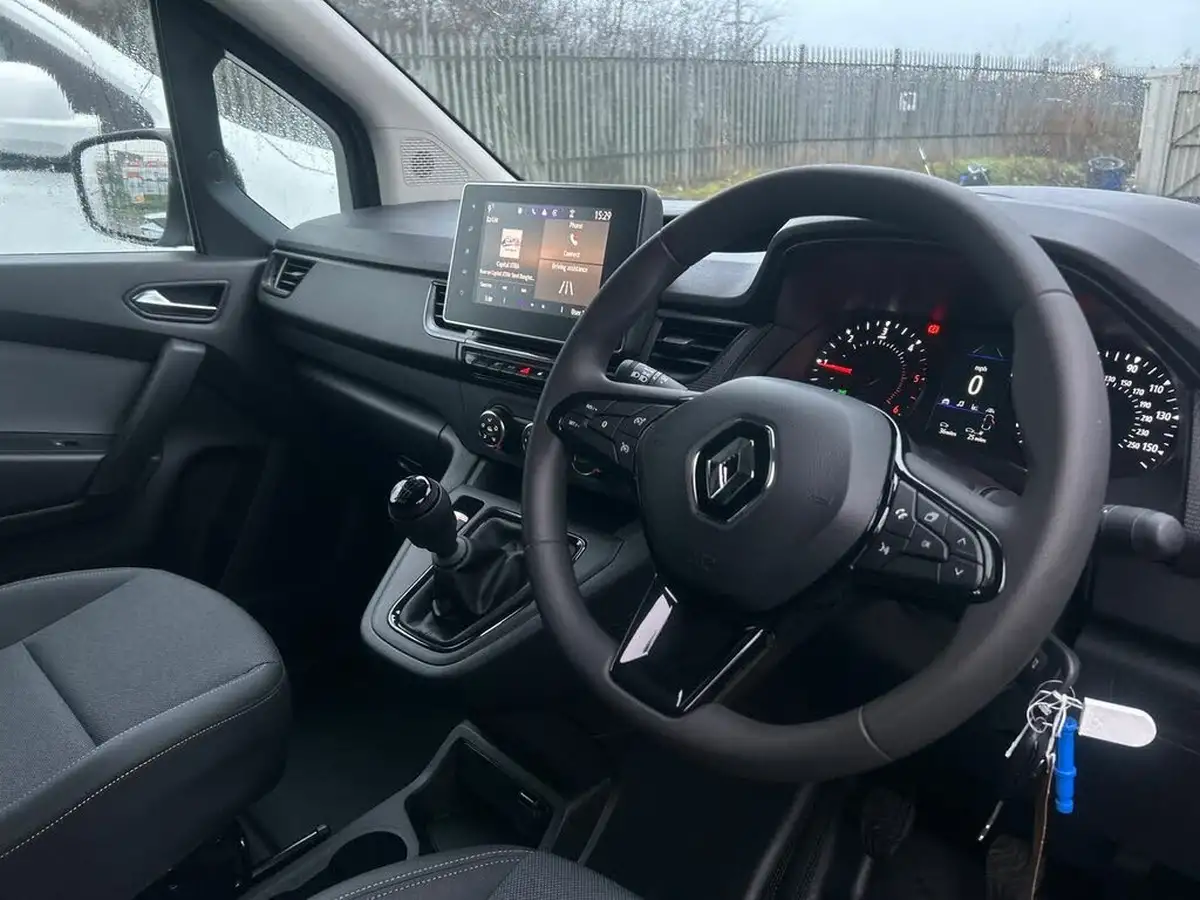 2024-renault-kangoo-15dci-ll21-95-advance-eu6e-panel-big-5